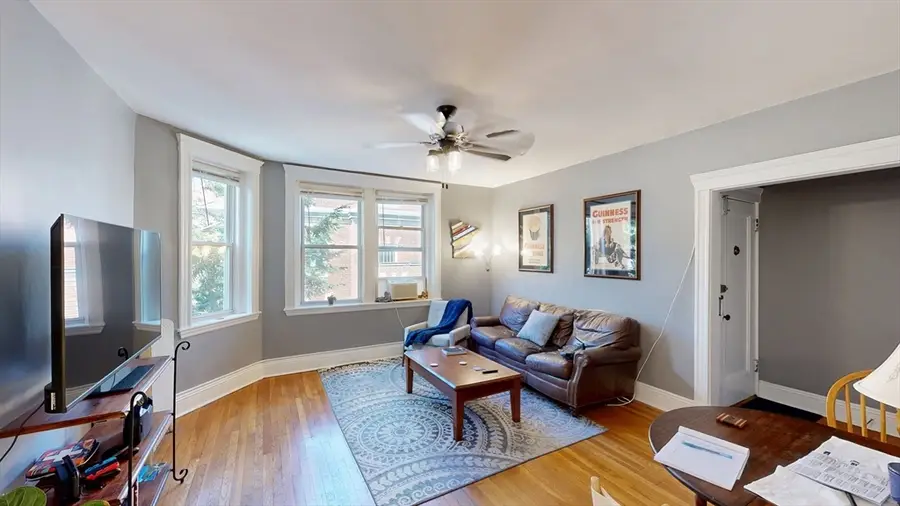 19 Short St #6, Brookline, MA 02446 - #3