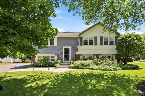 214 Rogers Drive, Stoughton, MA 02072