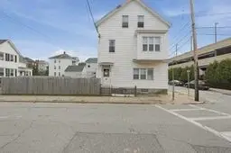 341 Osborn St, Fall River, MA 02724