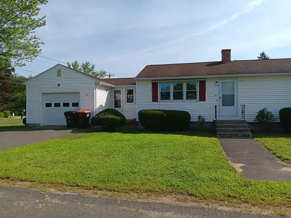74 Taft Street, Agawam, MA 01030