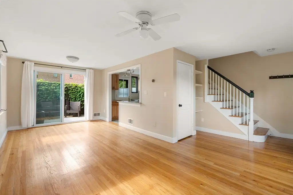 956 Belmont #956, Watertown, DC 20472 - #1