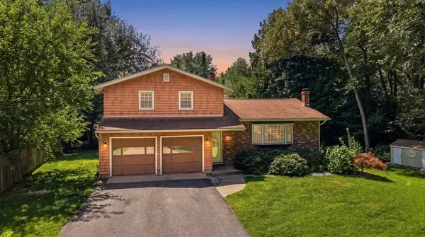 1 Corey St, Agawam, MA 01001