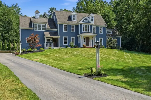 25 Hidden Valley Rd, Marshfield, MA 02050