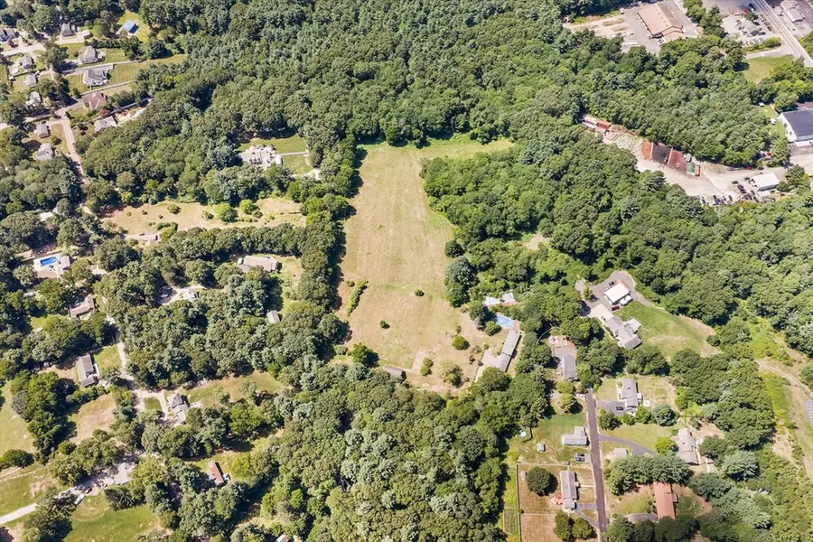 32 Cedar St, Millis, MA 02054 - #3