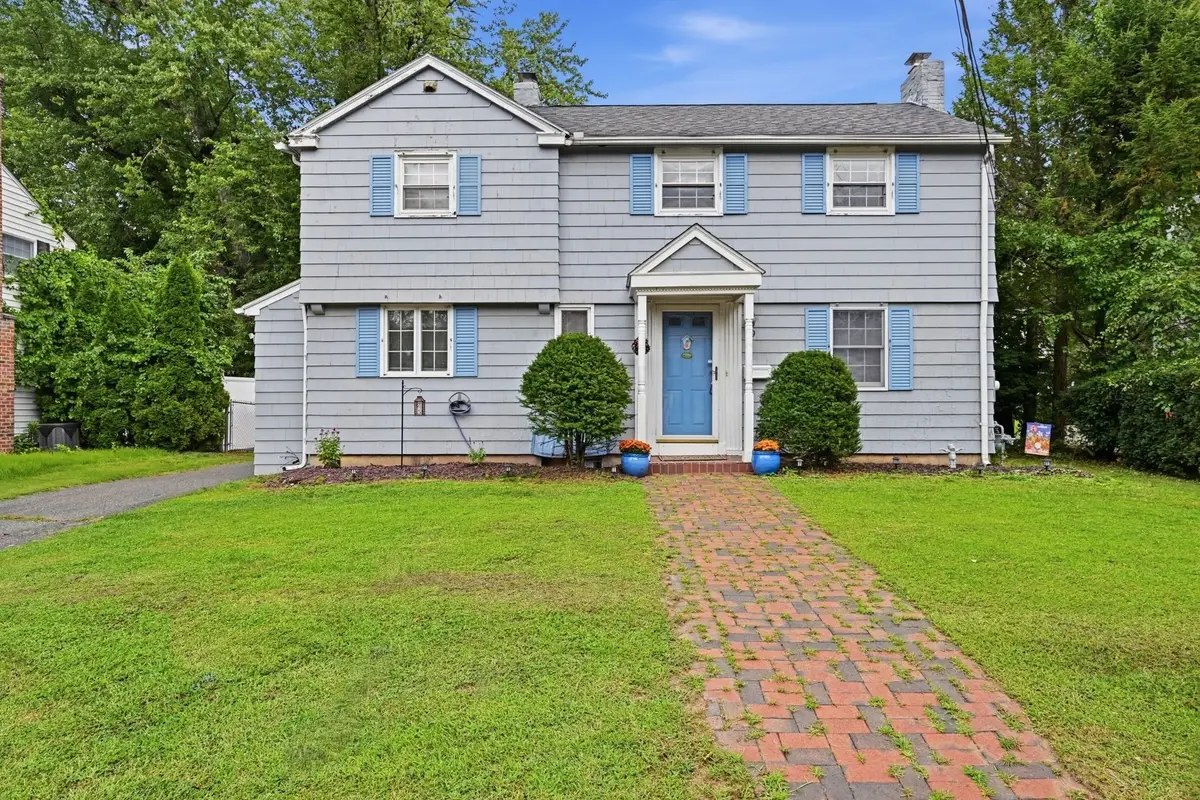 89 Abbott St, Springfield, MA 01118 - #1