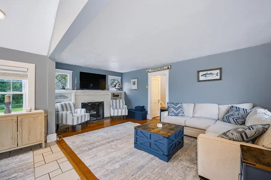 197 N Main St, Sharon, MA 02067 - #2