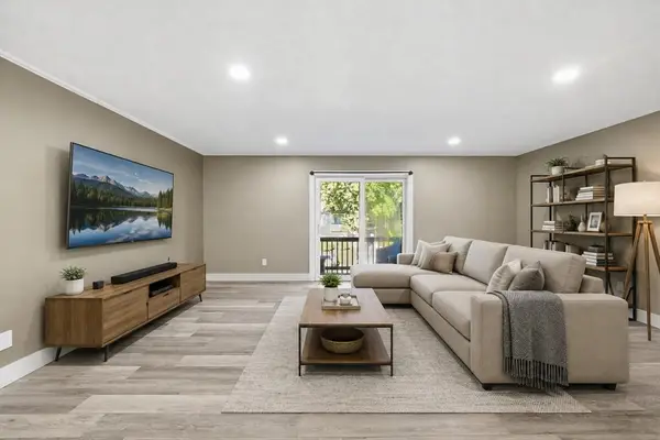 17 Thayer Pond Dr. #17-5, Oxford, MA 01537
