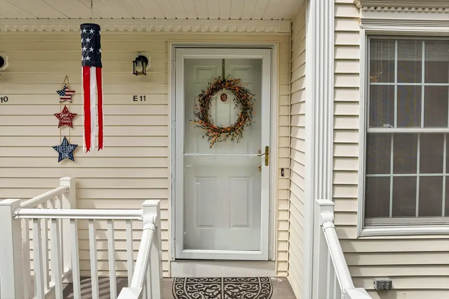 6 Pleasant Street #E11, Hooksett, NH 03106 - #3