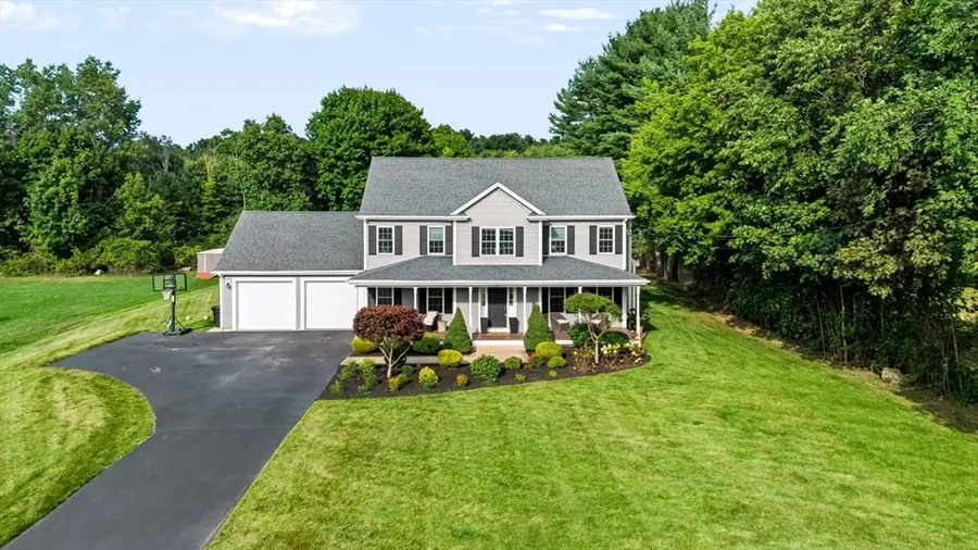 492 Sumner St, Stoughton, MA 02072 - #2