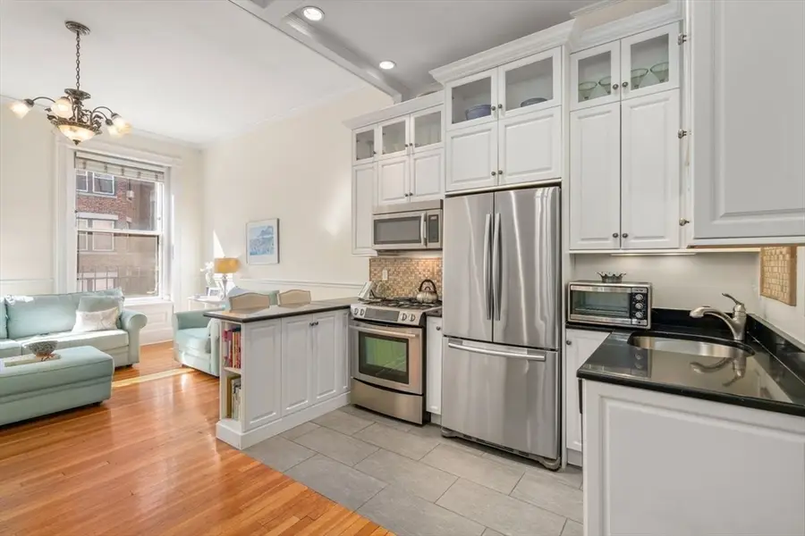 400 Marlborough St #5, Boston, MA 02115 - #3