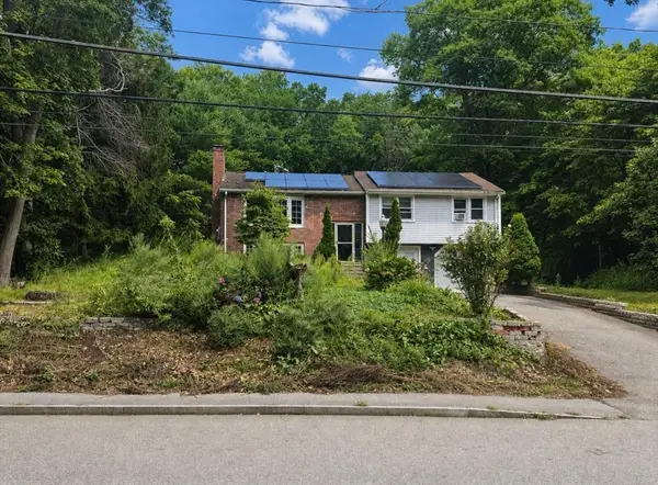 246 Pleasant Street, Franklin, MA 02038