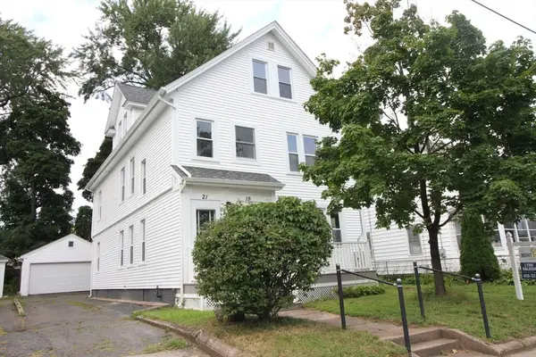 19-21 Thomas Ave, Holyoke, MA 01040