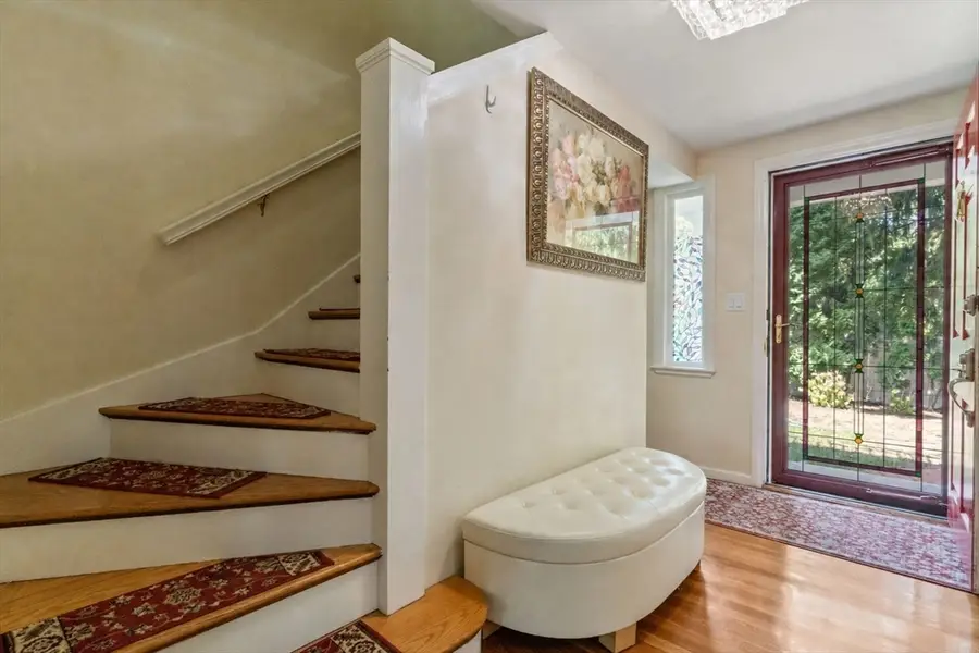 560 Worcester St, Wellesley, MA 02481 - #3