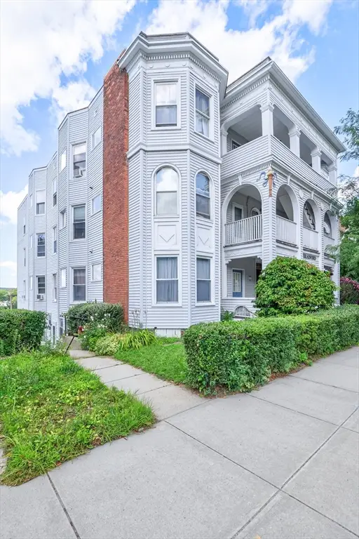178 Lincoln St #A13, Worcester, MA 01605