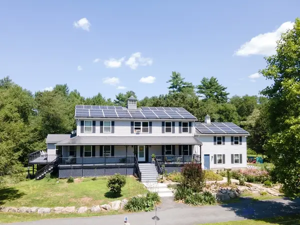 511 Old Fall River Rd, Dartmouth, MA 02747