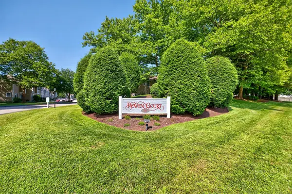 735 Willett Ave #305, East Providence, RI 02915