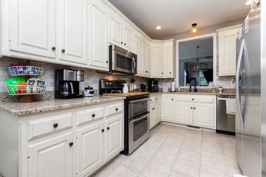 4 Kingson Ln #1, Medway, MA 02053 - #3