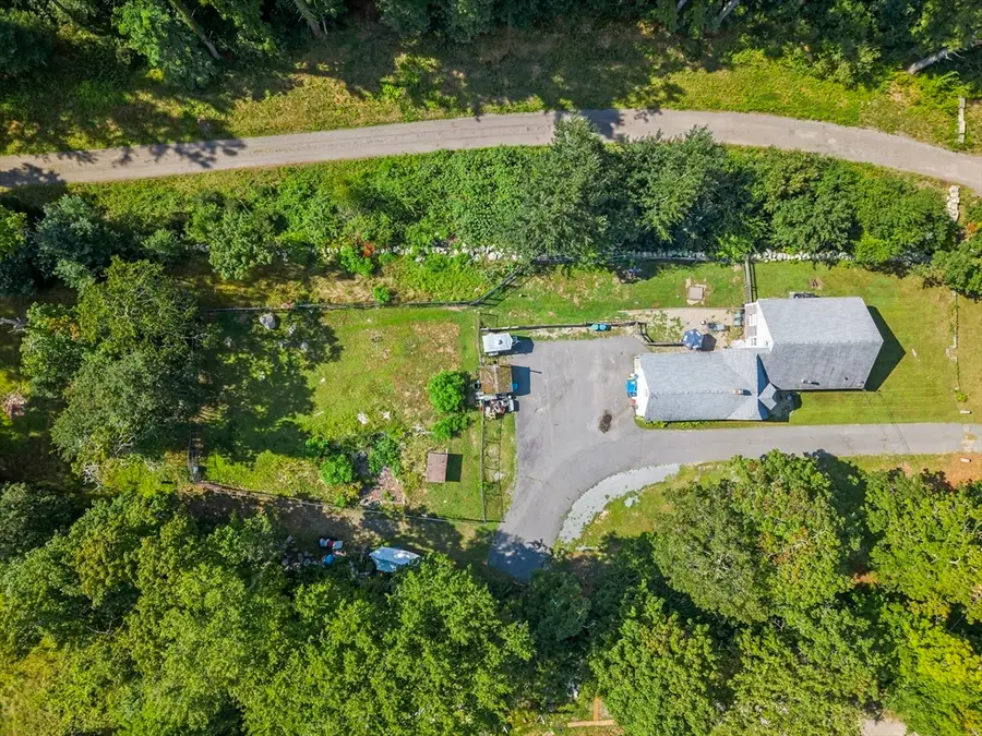 8 S Main St, Carver, MA 02330 - #3