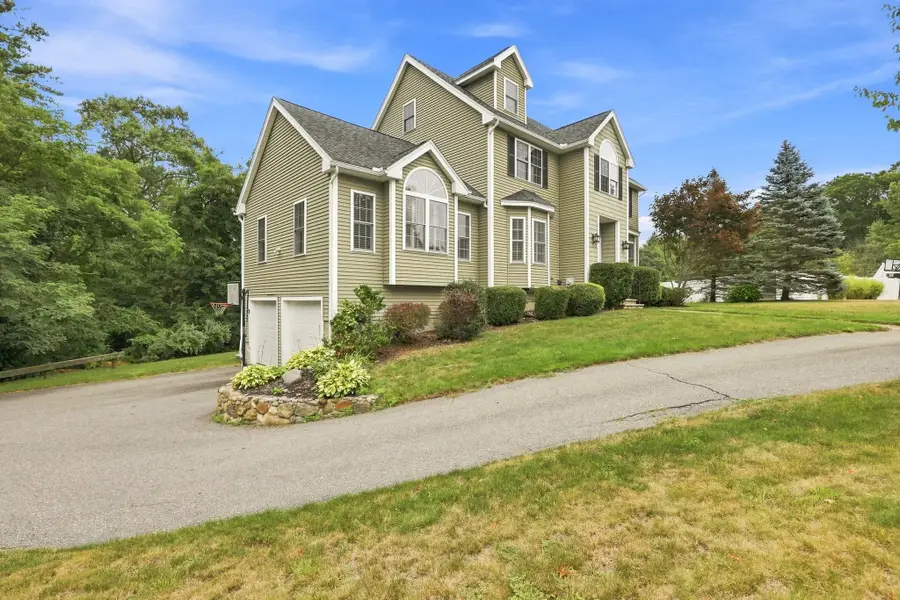 3 Arborcrest Rd, Amesbury, MA 01913 - #3
