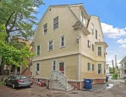 14 Saint Paul St, Cambridge, MA 02139 - #3