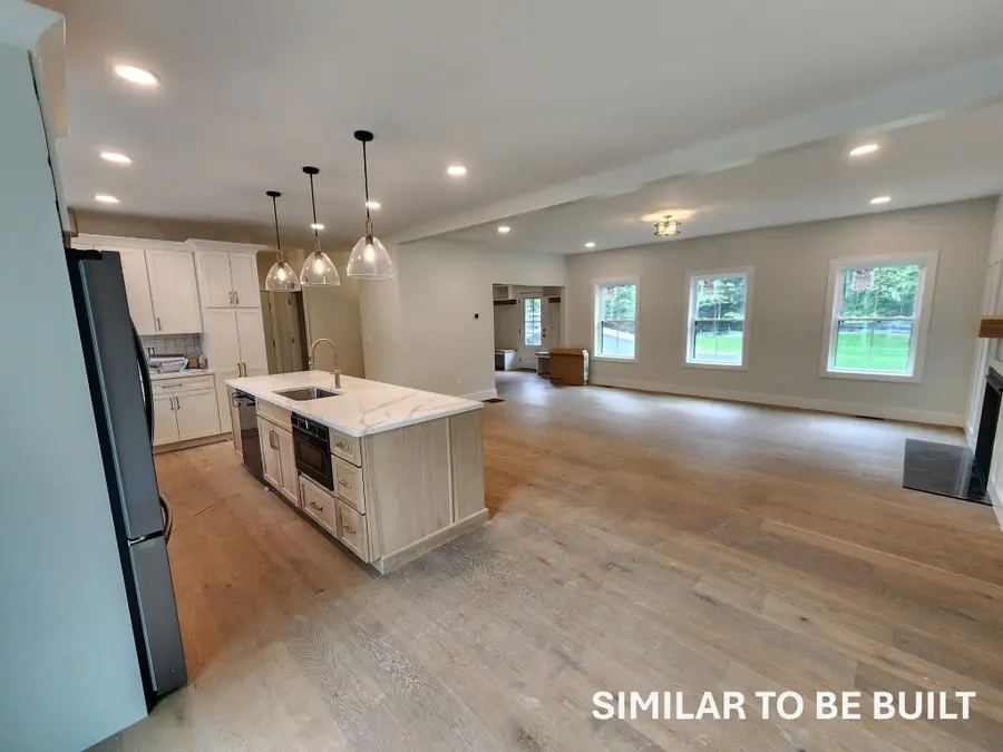 81 Willard Rd, Ashburnham, MA 01430 - #2