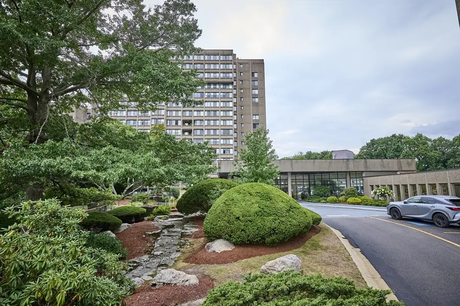 250 Hammond Pond Parkway #609S, Newton, MA 02467 - #2