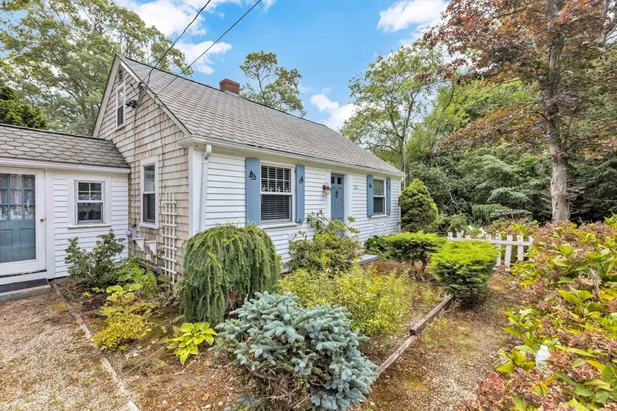 112 Osterville West Barnstable Rd, Osterville, MA 02655 - #3