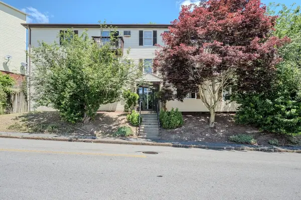 229 Vernon St #3, Worcester, MA 01607