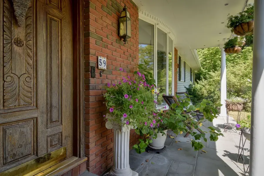 59 Eliot Hill Rd, Natick, MA 01760 - #3
