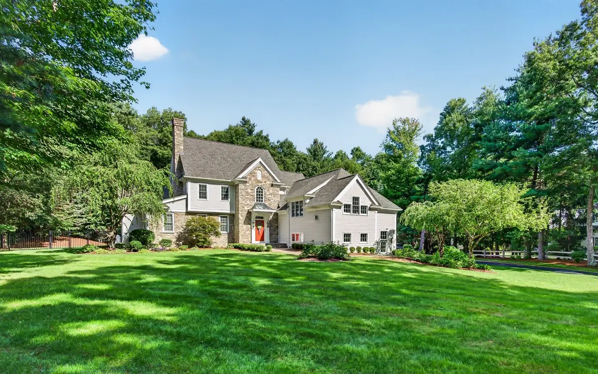 114 Fox Run Rd, Bolton, MA 01740 - #1
