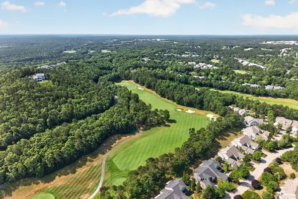 11 Pelham Walk #11, Plymouth, MA 02360