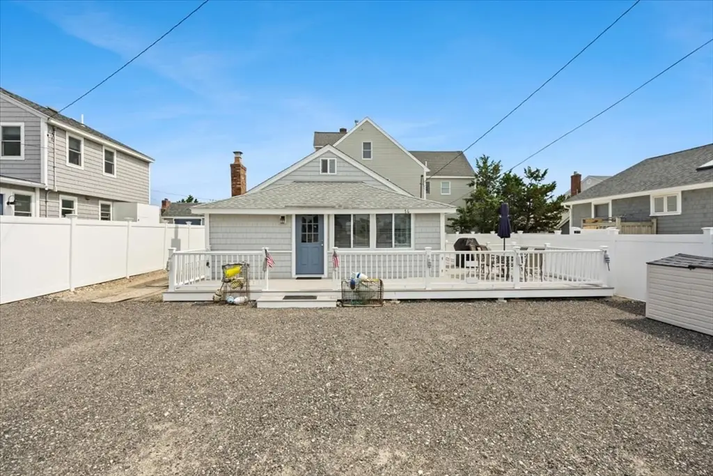 14 Alden St, Scituate, MA 02066 - #1