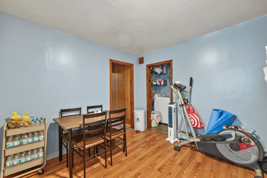 38-40 Grove St, Pittsfield, MA 01201 - #3