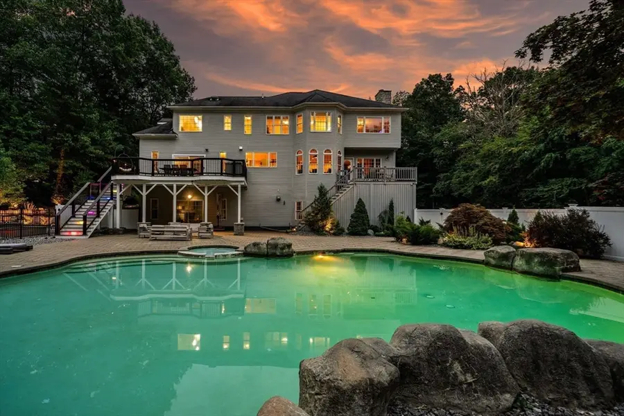 9 Grandview Rd, North Reading, MA 01864 - #2