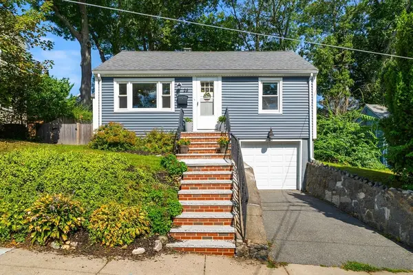 26 Macdonald St, Boston, MA 02136