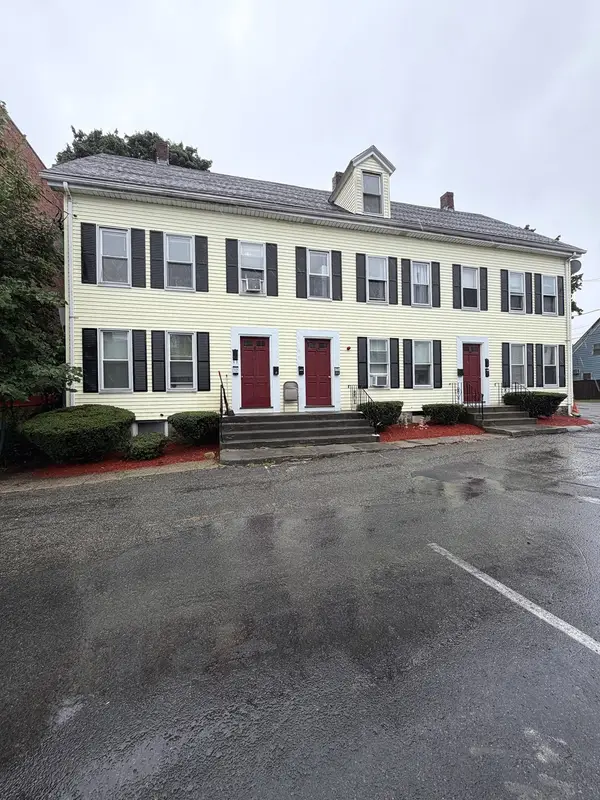 8-12 Exchange Ct, Waltham, MA 02451