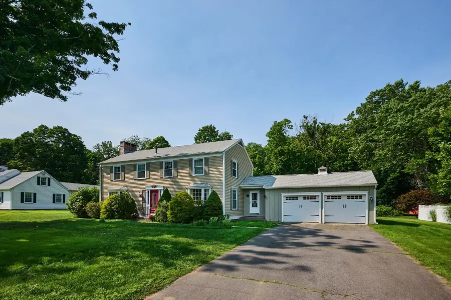 35 Meadow Lane, Greenfield, MA 01301 - #2