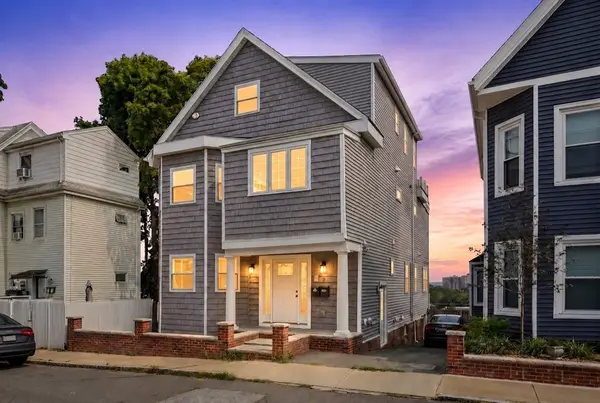 8 Leyden Ave #8, Medford, MA 02155