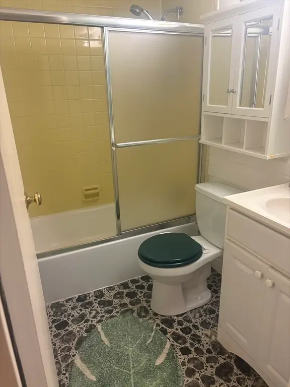 70 Southbridge St #812, Worcester, MA 01608 - #3