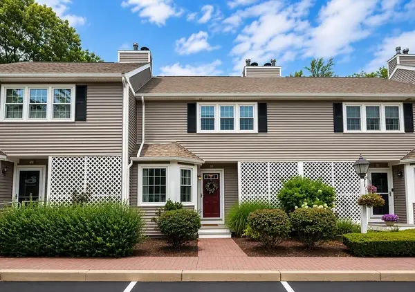 1559 Bay St #50, Taunton, MA 02780