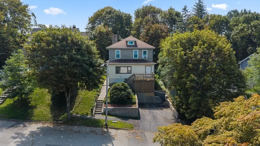 33 Clearview Ave, Worcester, MA 01605 - #2