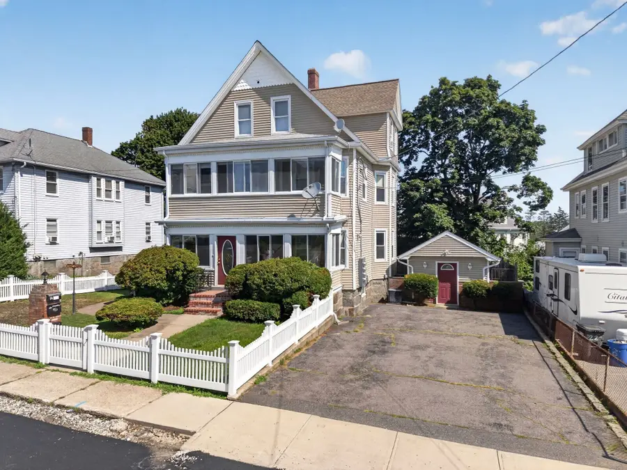 16 Bedford St, Quincy, MA 02169 - #3