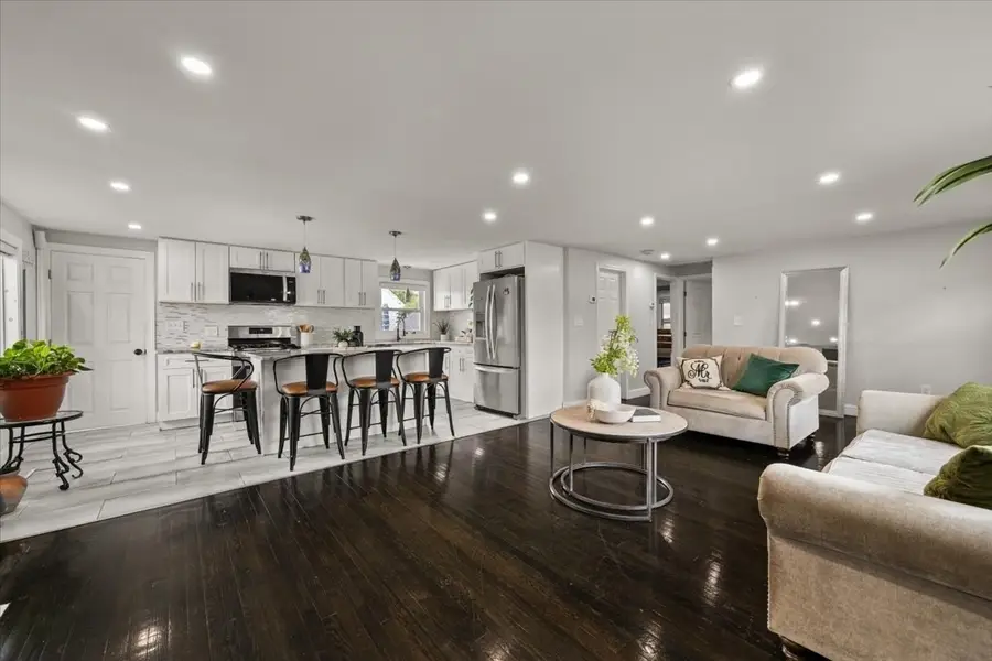 131 Longwood Ave, Brockton, MA 02301 - #3