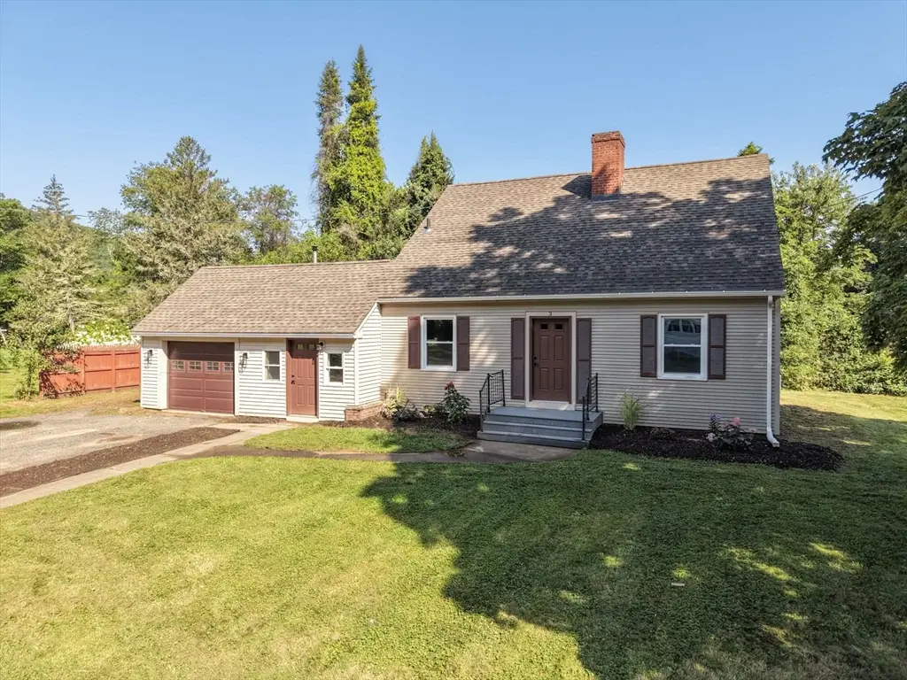 3 Maplelawn Dr, Monson, MA 01057 - #1