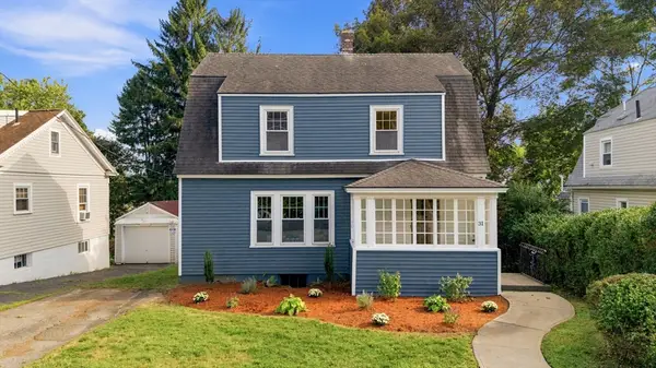 31 Barnard Rd, Worcester, MA 01605