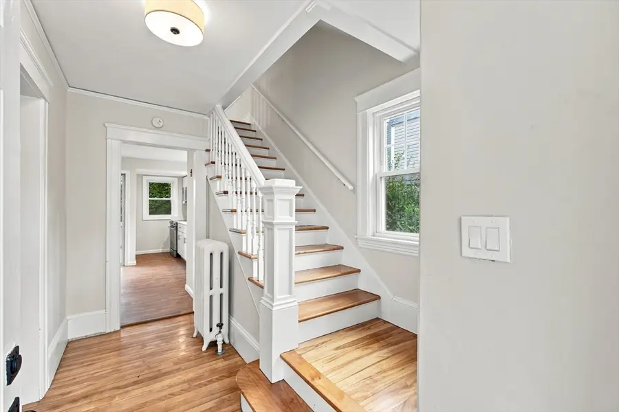 31 Barnard Rd, Worcester, MA 01605 - #3