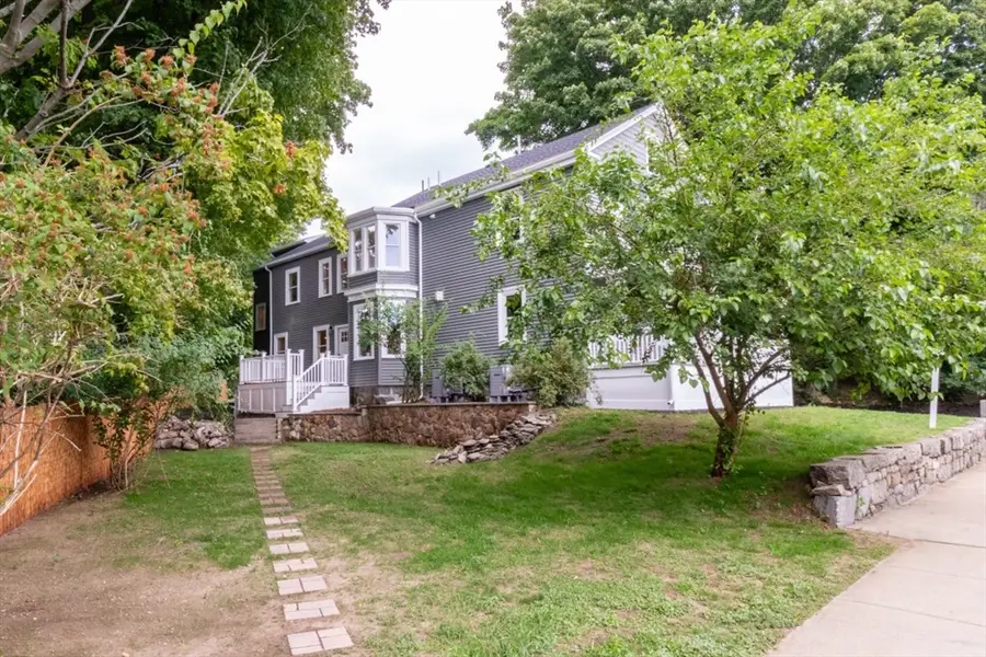 22 Bellevue St #2, Boston, MA 02132 - #3