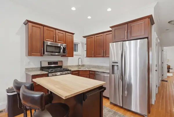502 Sumner St #1, Boston, MA 02128