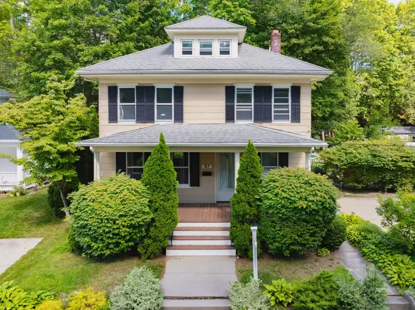 21 Oak Street, Plymouth, MA 02360