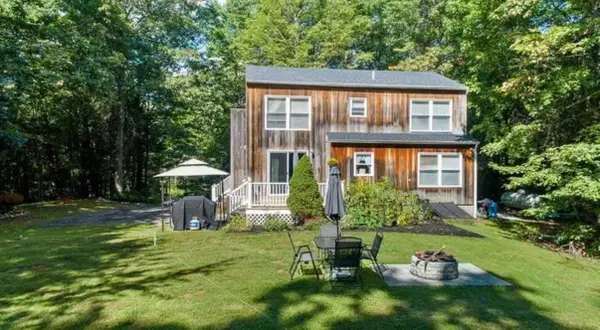 19 Jade, Derry, NH 03038